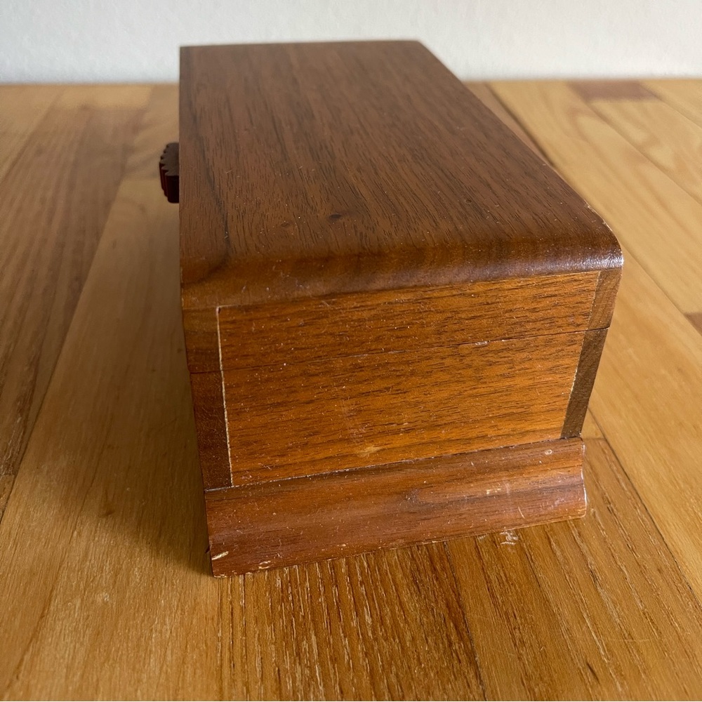 Vintage Wooden Trinket Box - image 4